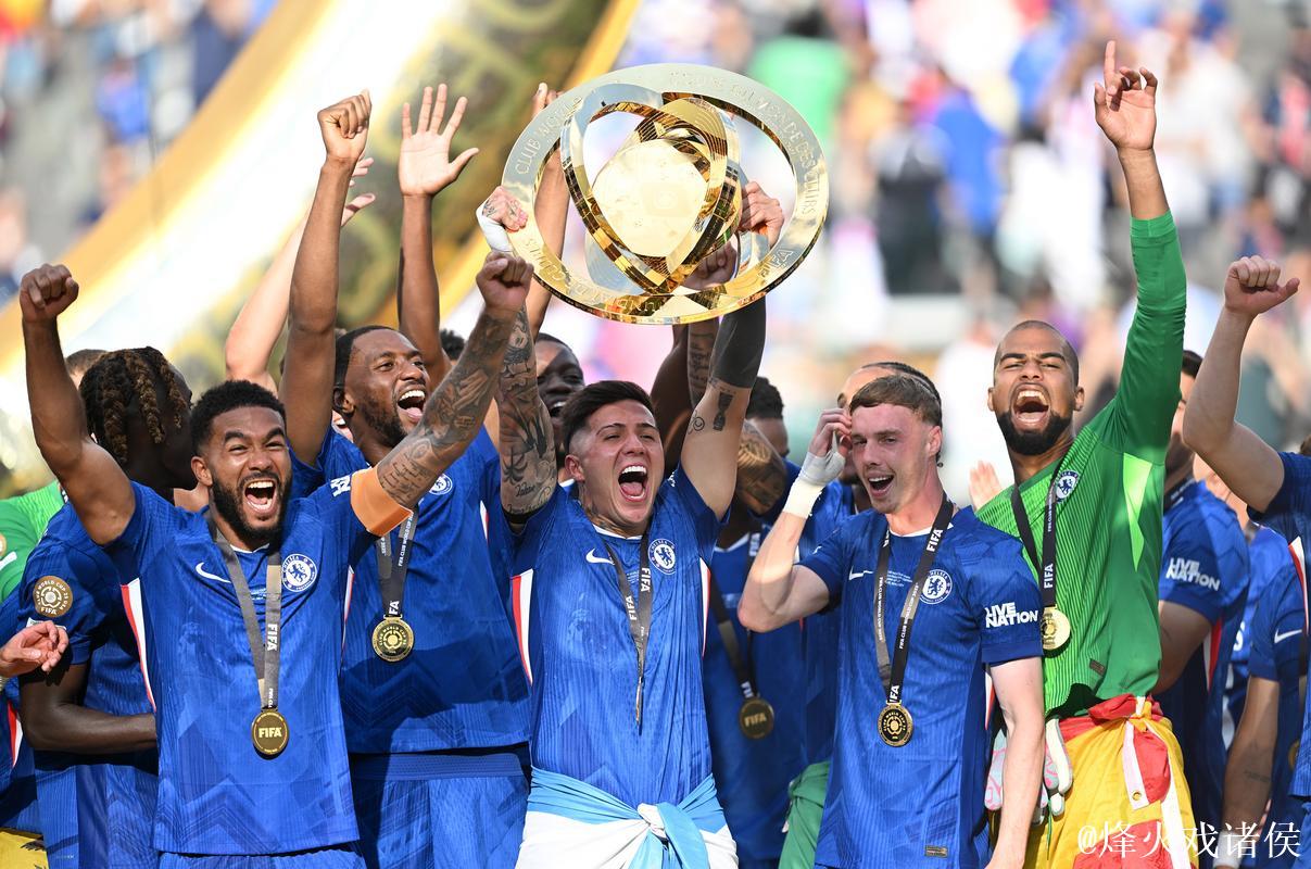 切尔西再添世俱杯荣耀，双冠同辉